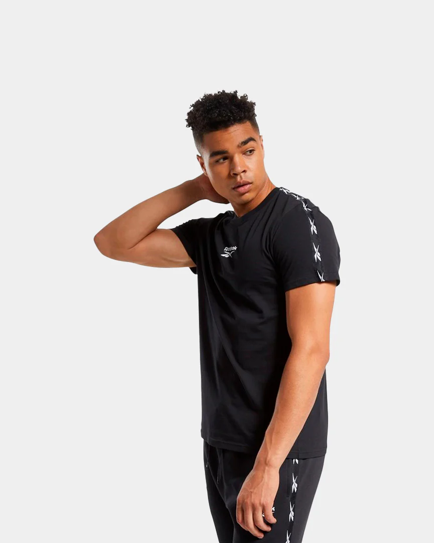 T-Shirt Reebok Training Essentials Tape Preta - Image 2